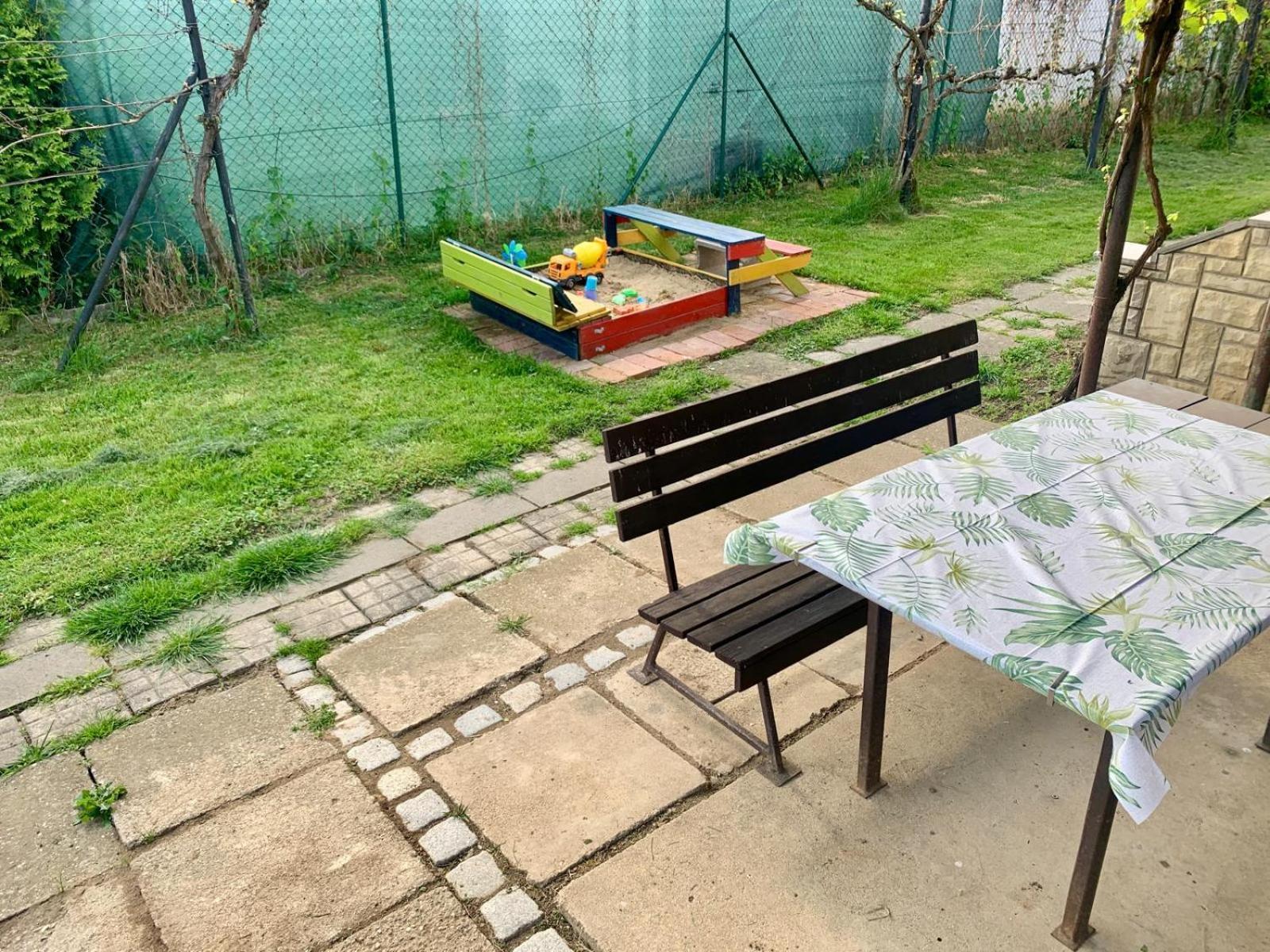 Chata Pod Kopcem Uhersky Ostroh Bagian luar foto